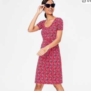 Boden Elspeth Jersey Bird Print Pink Jersey Dress
